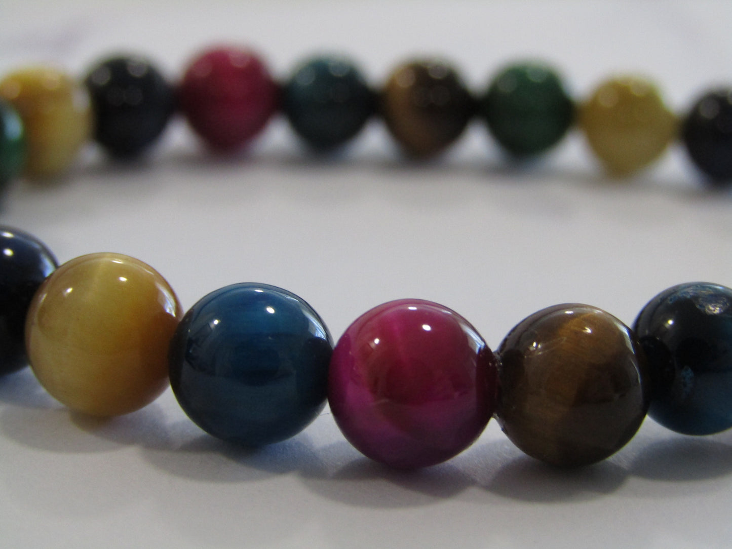 Colourful Tigers Eye (dyed) bracelet - 8mm