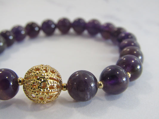 Grade A Amethyst bracelet with 18k gold plated beads - 8mm